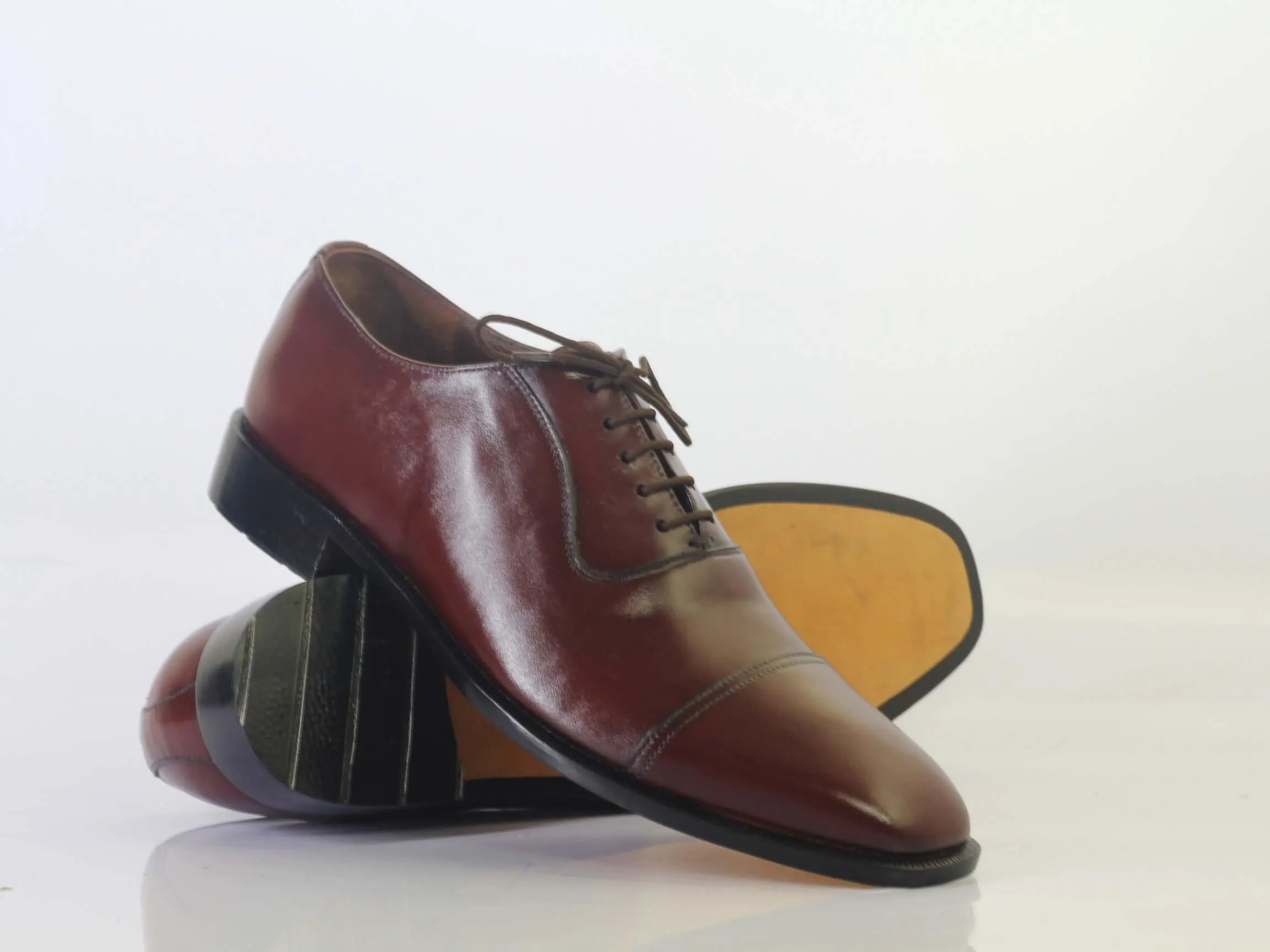 Handmade Men's Burgundy Cap Toe Leather Lace Up Shoes, Men Designer Dress Formal Shoes